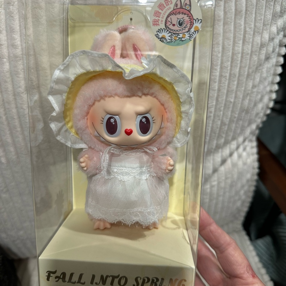 Fall Into Spring Mokoko Plush Doll - Vinyl Stuffed Animal - Picture 6 of 7